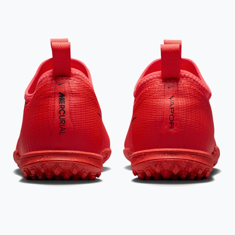 Buty piłkarskie dziecięce Nike Jr. Mercurial Vapor 17 Academy TF bright crimson/blur 2