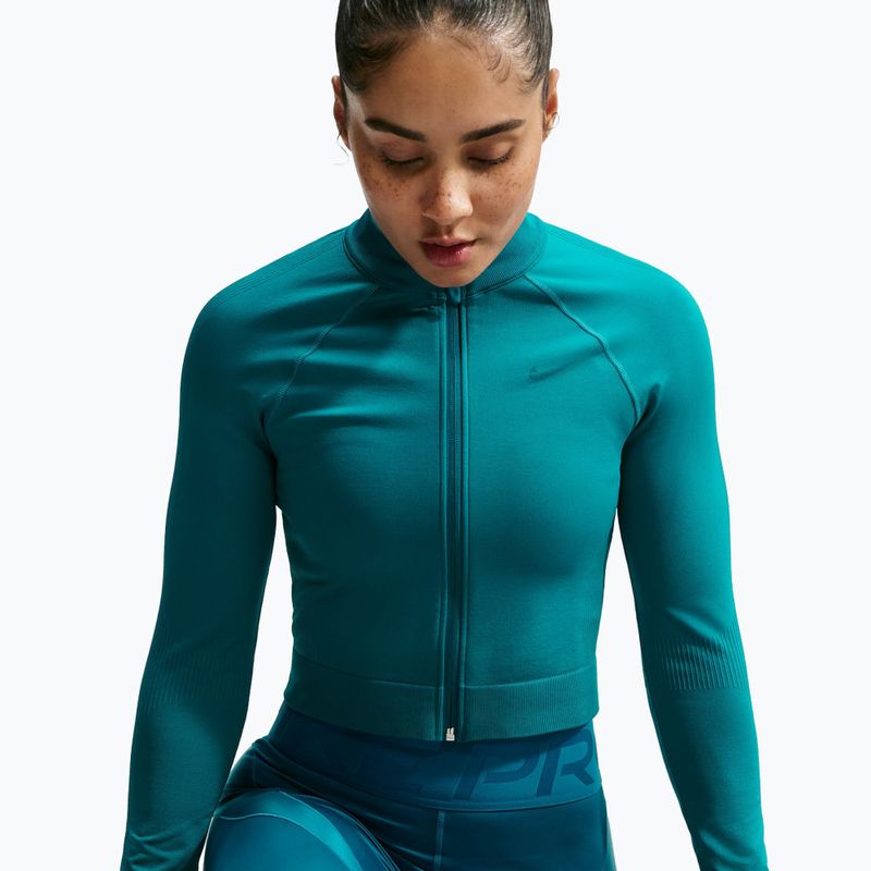 Bluza treningowa damska Nike Pro Seamless Full Zip Top bright spruce 4
