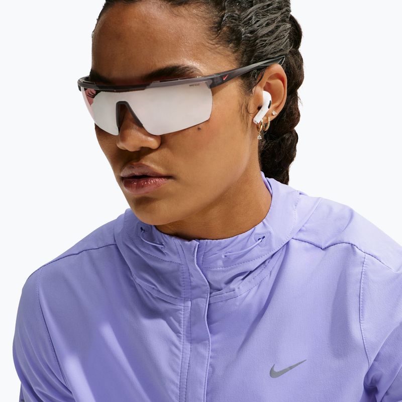 Kurtka do biegania damska Nike Swift Repel Packable purple pulse 4