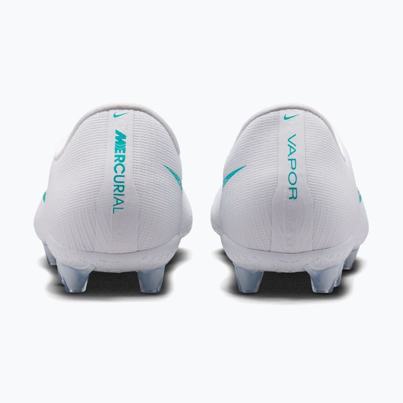 Buty piłkarskie męskie Nike Mercurial Vapor 17 Academy AG white/dusty cactus 2