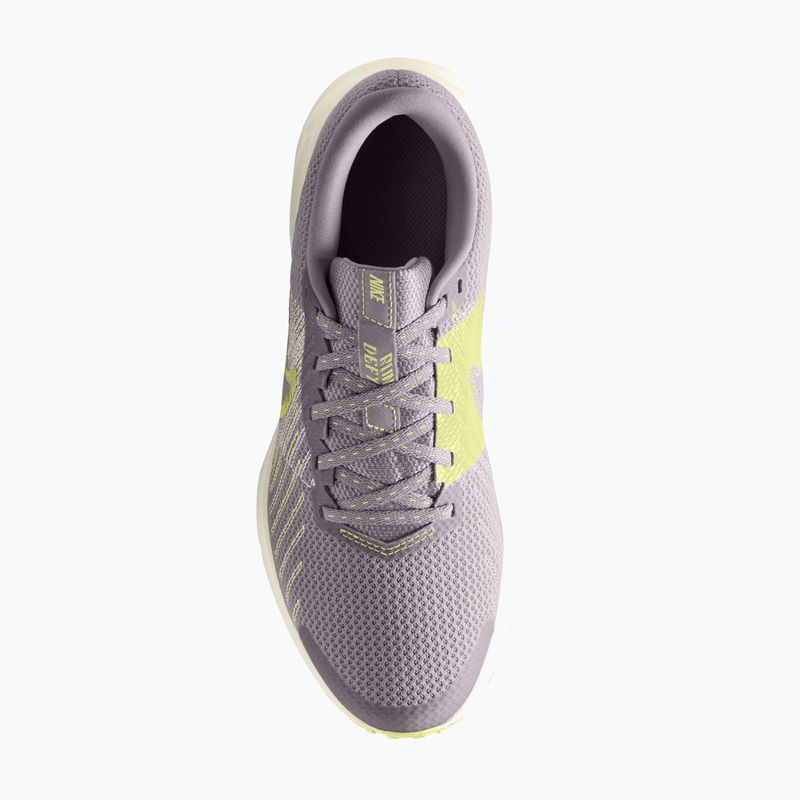 Buty do biegania damskie Nike Run Defy silver lilac/sail/cream ii/fennel 4