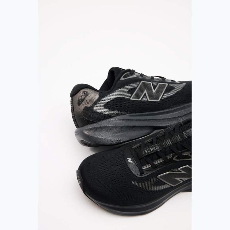 Buty do biegania męskie New Balance 680's V9 GTX black 3