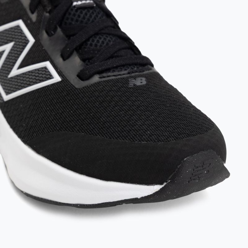 Buty do biegania dziecięce New Balance 520's Lace V9 black/white/black 7