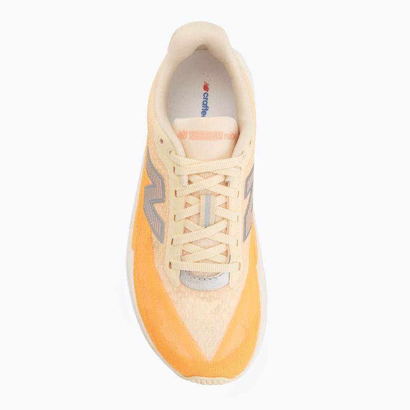 Buty do biegania damskie New Balance FuelCell Rebel V5 calcium/gumdrop 5