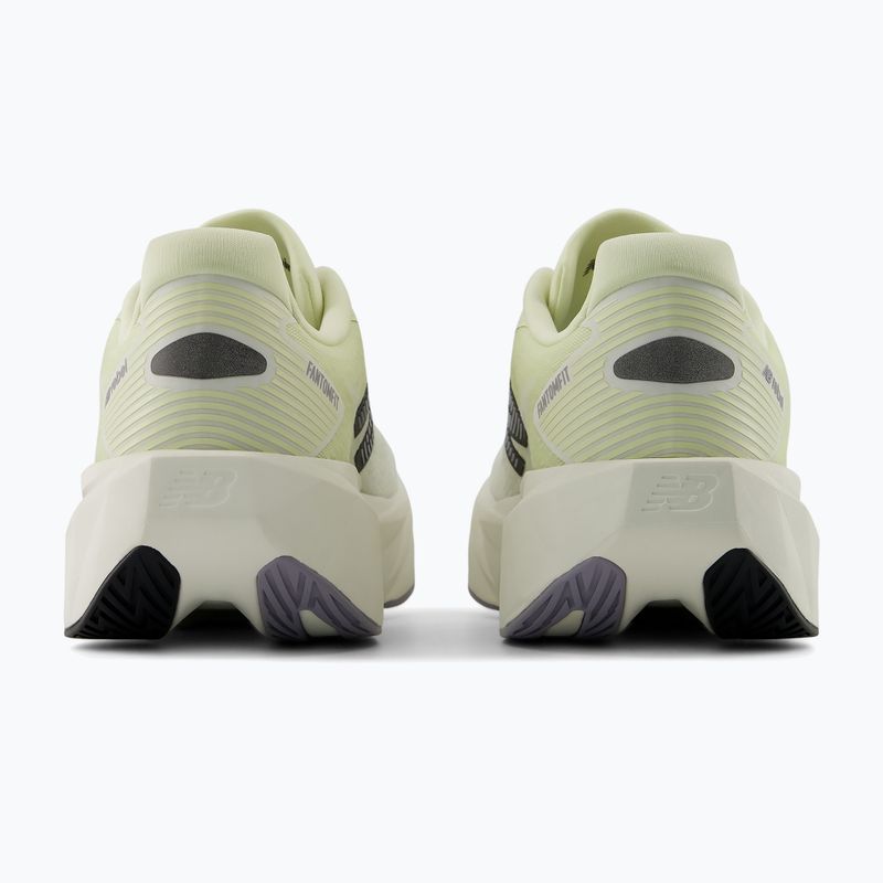 Buty do biegania damskie New Balance FuelCell Rebel V5 pistachio butter/sea salt 6