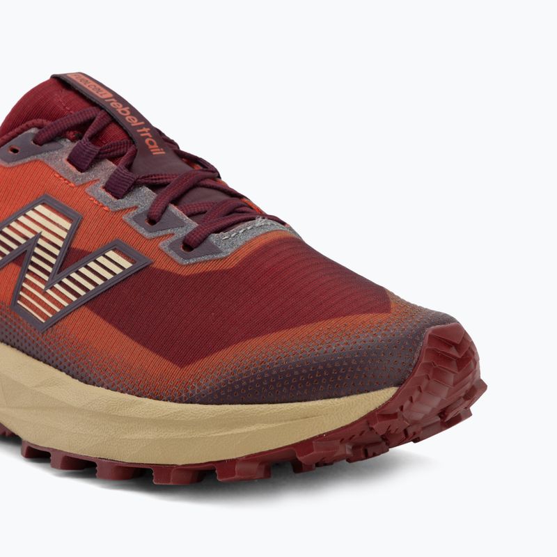 Buty do biegania męskie New Balance Rebel Trail V1 maple/neo flame 7