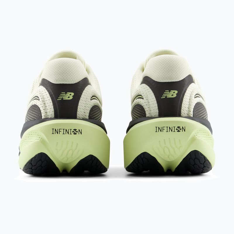 Buty do biegania męskie New Balance 1080's V15 pistachio butter/black 5