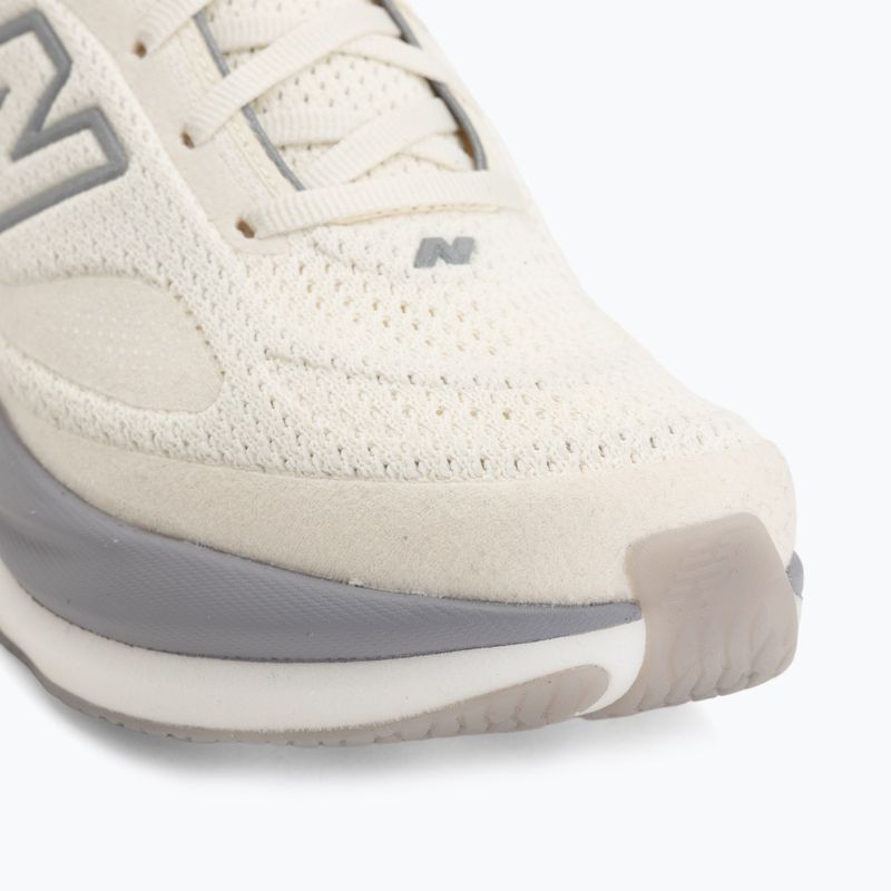 Buty do biegania damskie New Balance 1080's V15 angora/digital mist 7