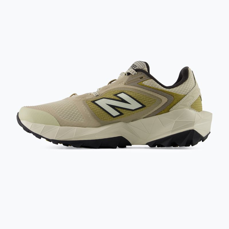 Buty do biegania damskie New Balance Tektrel Utility V1 bone/basil oil/black 3