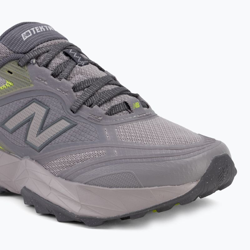 Buty do biegania damskie New Balance Tektrel Utility V1 truffle salt/alkaline green 7