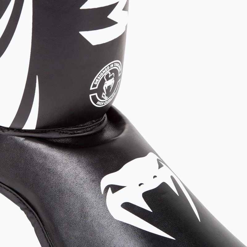 Ochraniacze piszczeli i stóp Venum Challenger Standup Shin Guards czarne EU-VENUM-0773 6