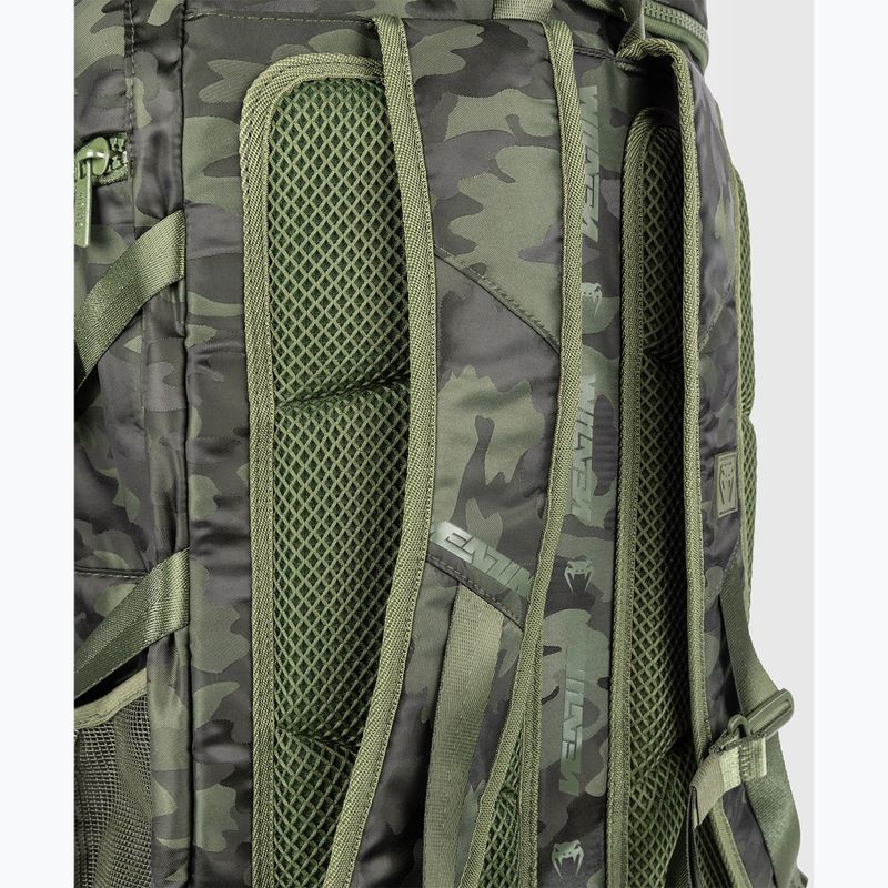 Plecak treningowy Venum Challenger Xtrem 63 l khaki camo 7