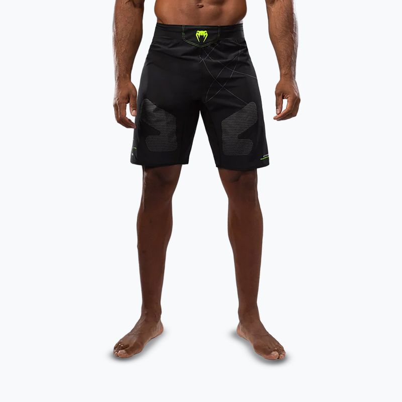 Spodenki treningowe męskie Venum Training Camp 4.0 black/neo green