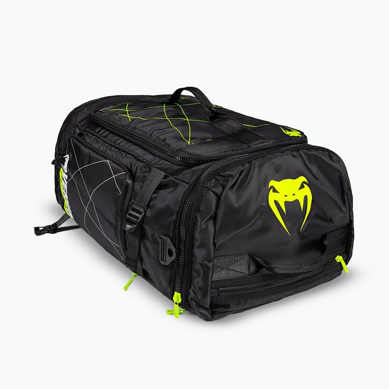 Torba treningowa 2w1 Venum Training Camp 4.0 63 l black/neo green 4