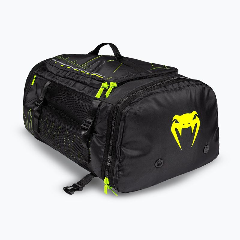 Torba treningowa 2w1 Venum Training Camp 4.0 63 l black/neo green 5