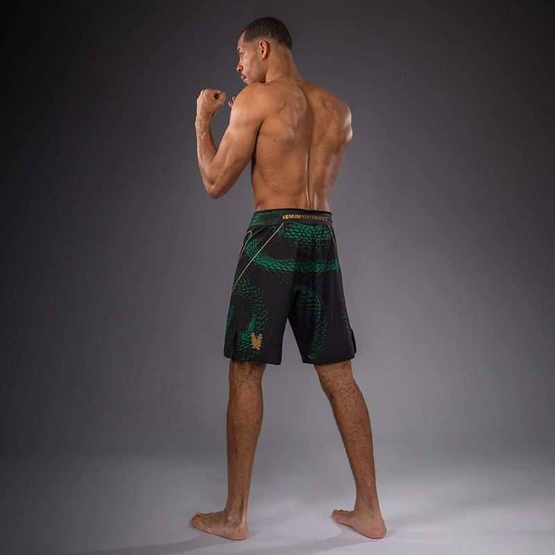 Spodenki treningowe męskie Venum Matupa Fightshorts black/green/gold 4