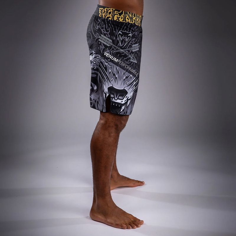 Spodenki treningowe męskie Venum Wolf Atak Fightshorts black/grey 4