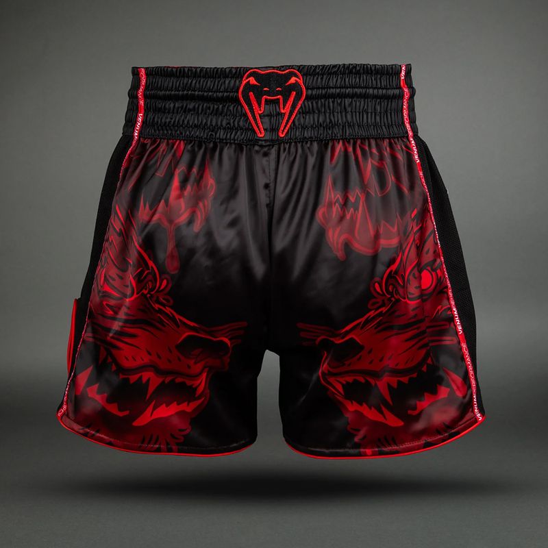Spodenki treningowe męskie Venum Wolf Atak Muay Thai Shorts black/red 2
