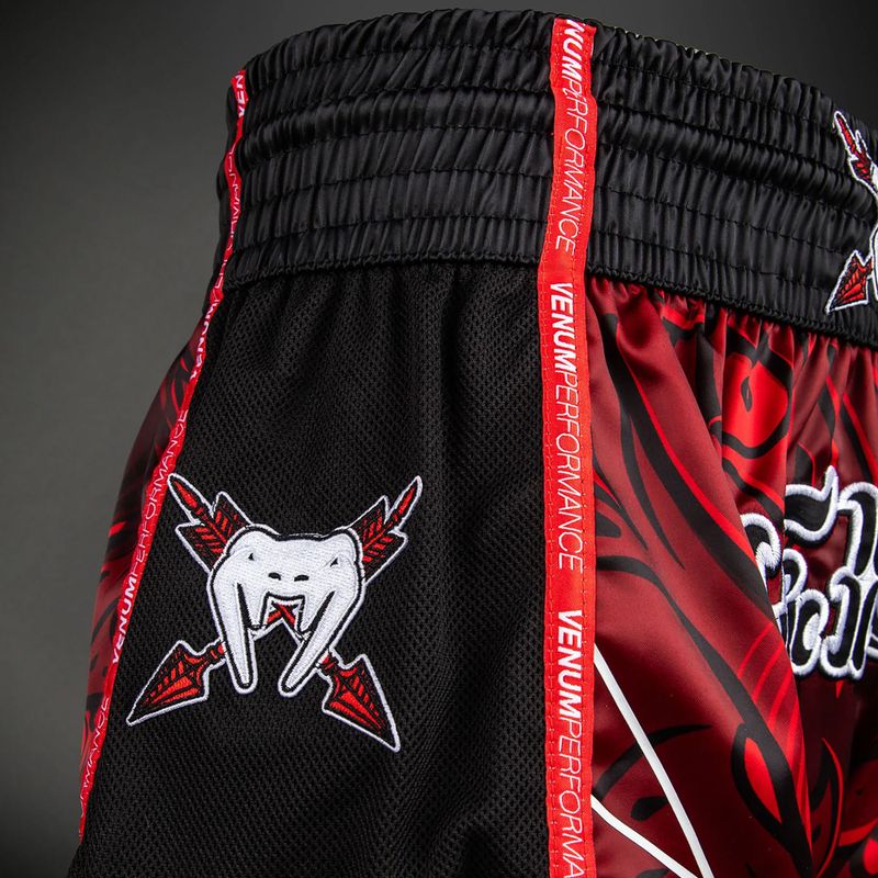 Spodenki treningowe męskie Venum Wolf Atak Muay Thai Shorts black/red 5