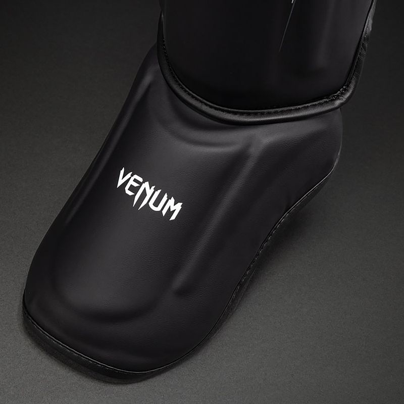 Ochraniacze piszczeli i stóp Venum Streamline Shin black/white 3
