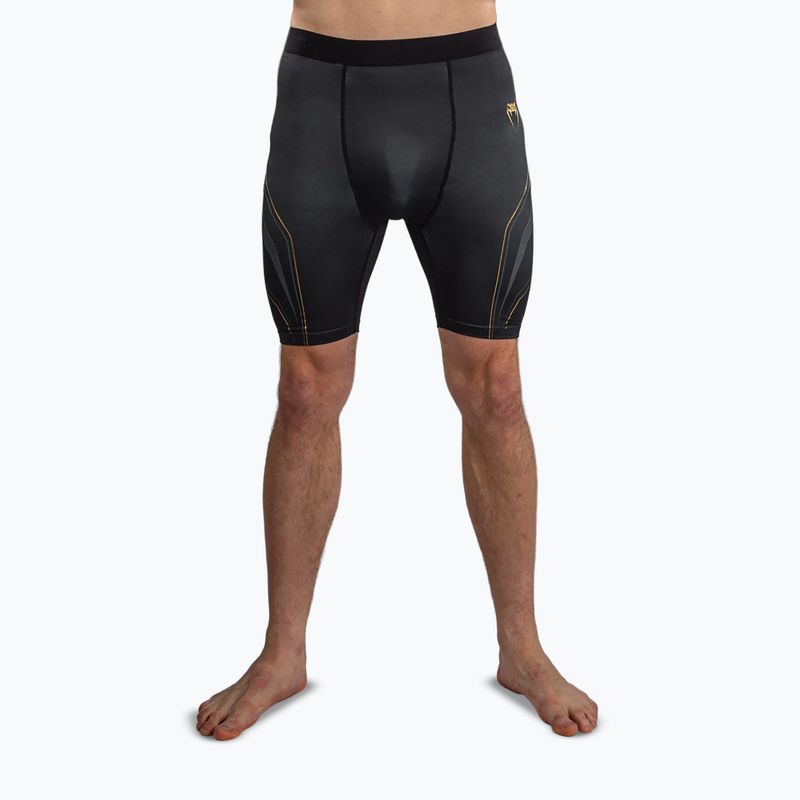 Spodenki treningowe męskie Venum Streamline Vale Tudo black/gold