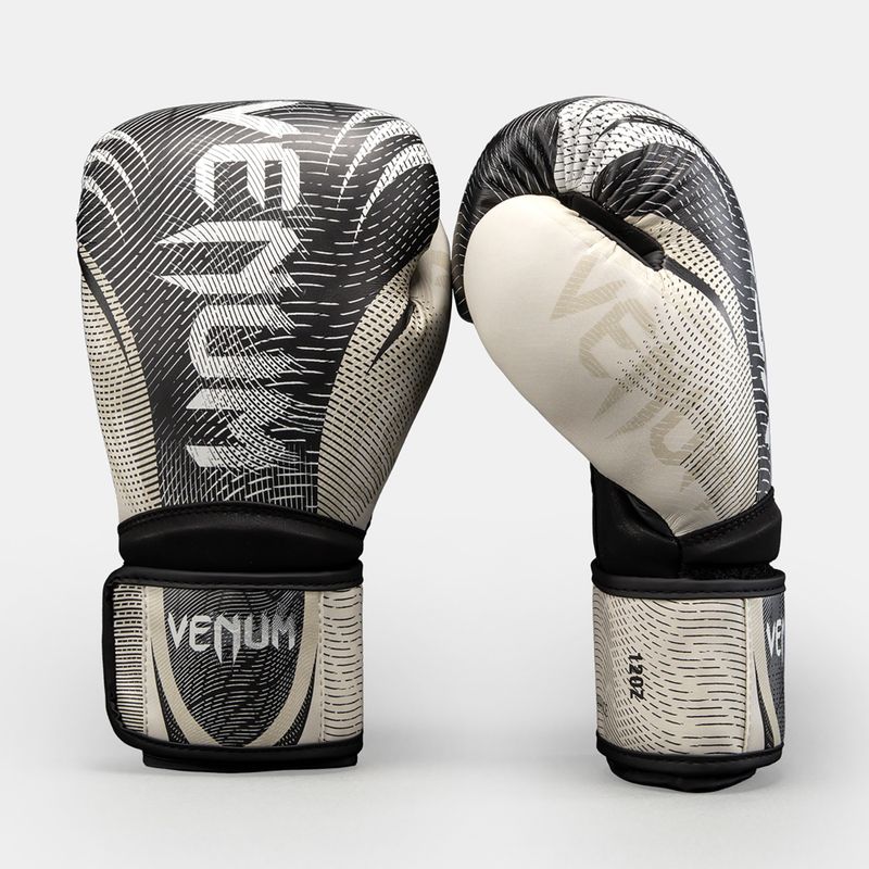 Rękawice bokserskie Venum Galactic 3.0 Boxing off white/black 2