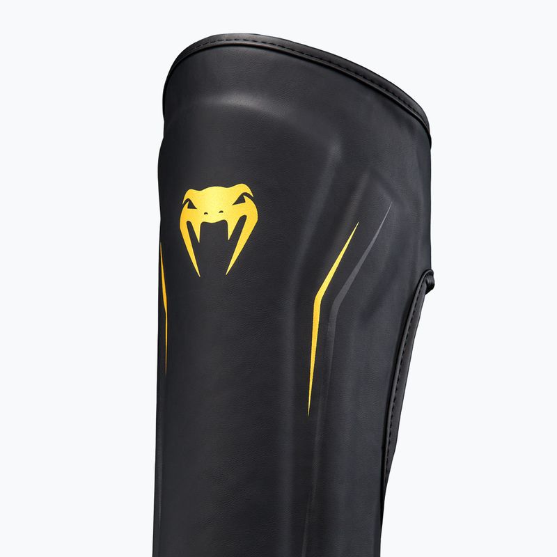 Ochraniacze piszczeli Venum G-Core Shin black/gold 3