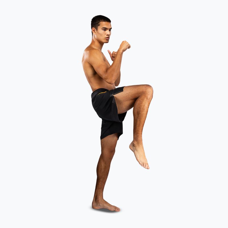 Spodenki treningowe męskie Venum G-Core Fight black/gold 2