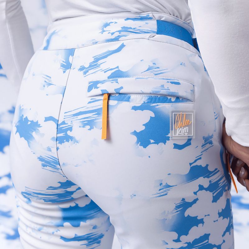 Spodnie snowboardowe damskie ROXY Chloe Kim azure blue clouds 10