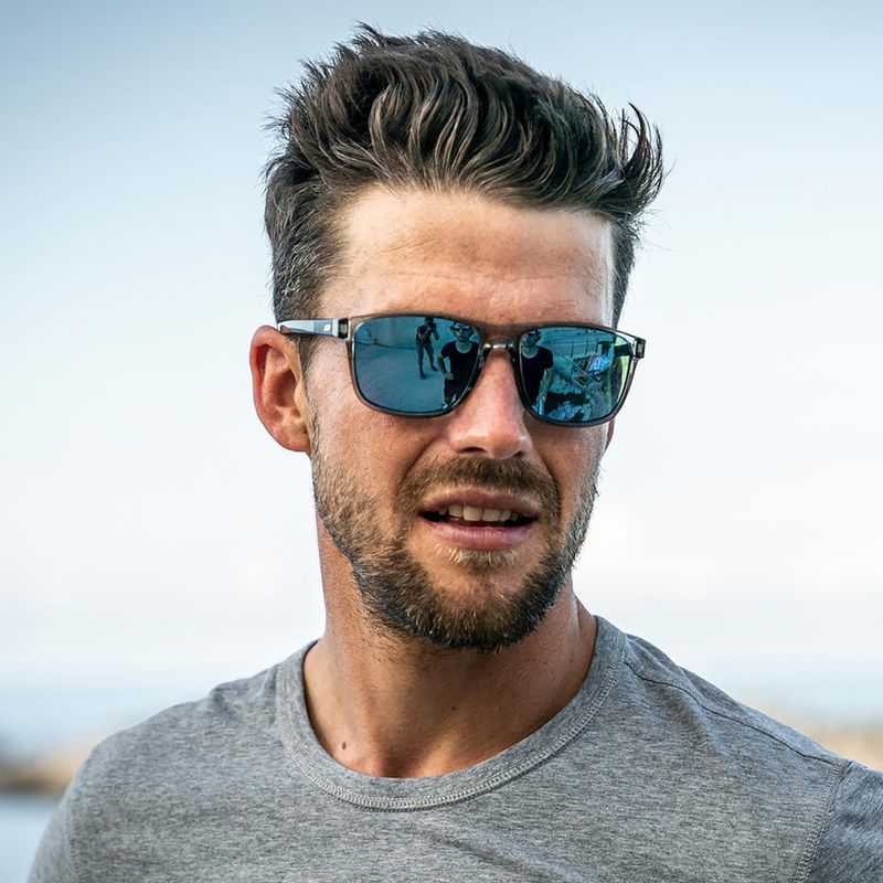 Okulary przeciwsłoneczne Julbo The Streets Polarized HD shiny translu grey/blue 4