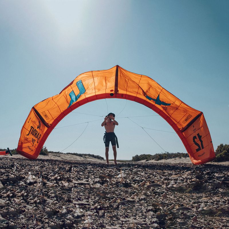 Latawiec kitesurfingowy F-ONE Bandit XV flame/abyss 3