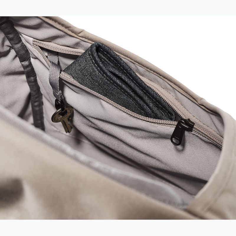Plecak miejski deuter UP Sydney 22 l stone/pepper 12