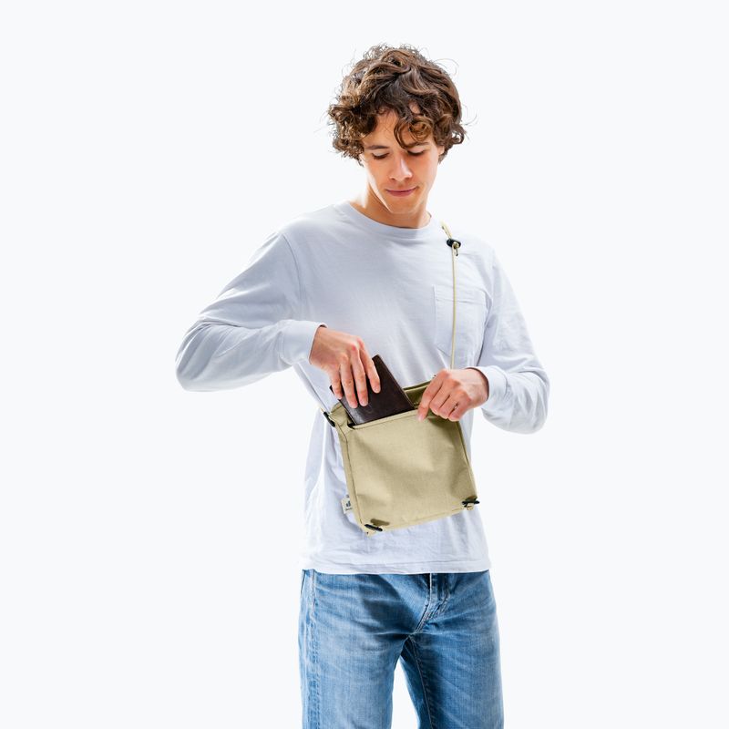 Plecak turystyczny deuter Walker 24 l desert 11