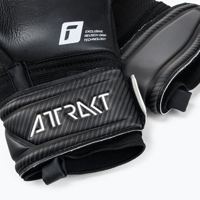 Rękawice bramkarskie Reusch Attrakt Infinity Finger Support 2022 black 4