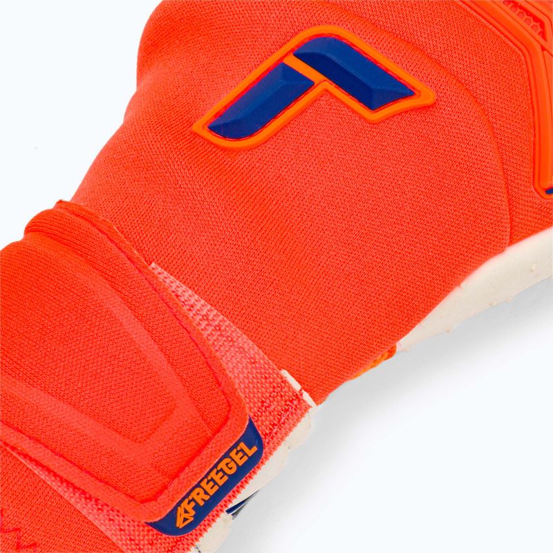 Rękawice bramkarskie Reusch Attrakt Freegel SpeedBump hocking orange/blue 4