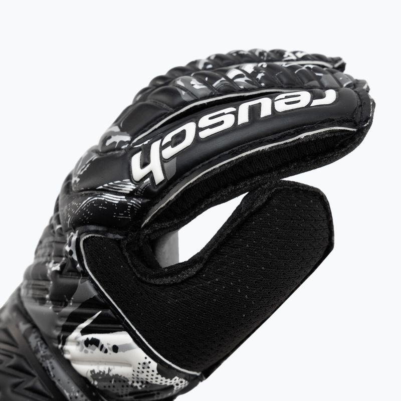 Rękawice bramkarskie dziecięce Reusch Attrakt Solid black 3
