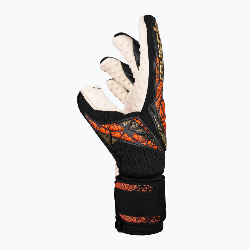 Rękawice bramkarskie Reusch Attrakt SpeedBump Ortho-Tec black/gold/orange 4