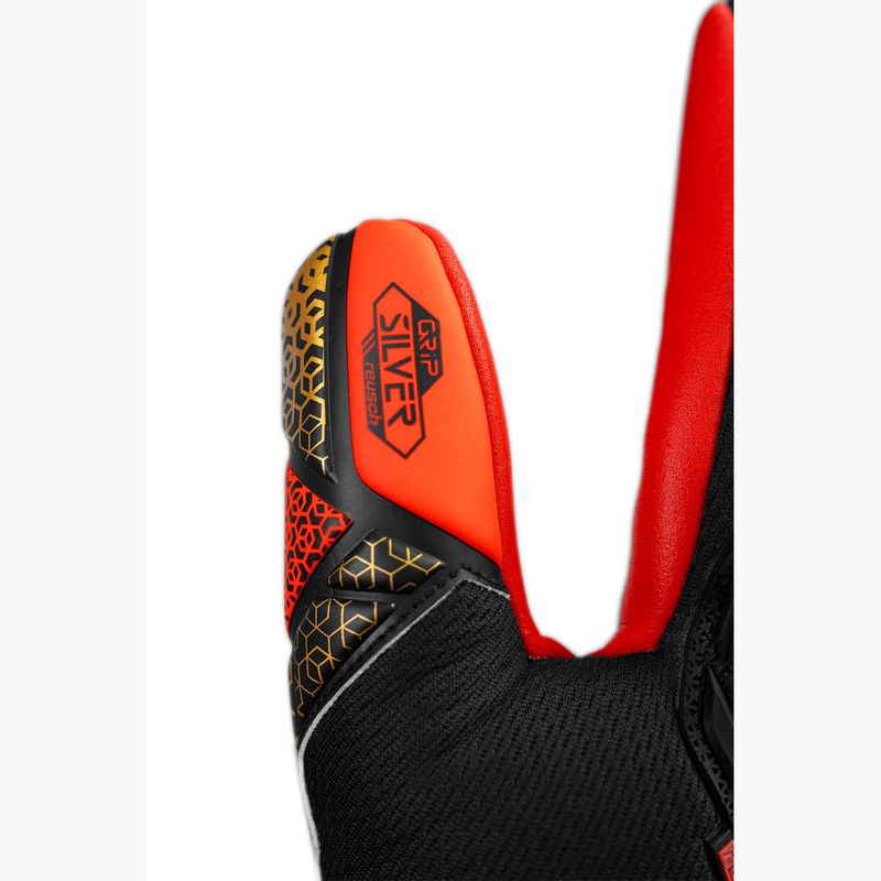 Rękawice bramkarskie dziecięce Reusch Attrakt Freegel Silver Junior black/gold/fiery red 6