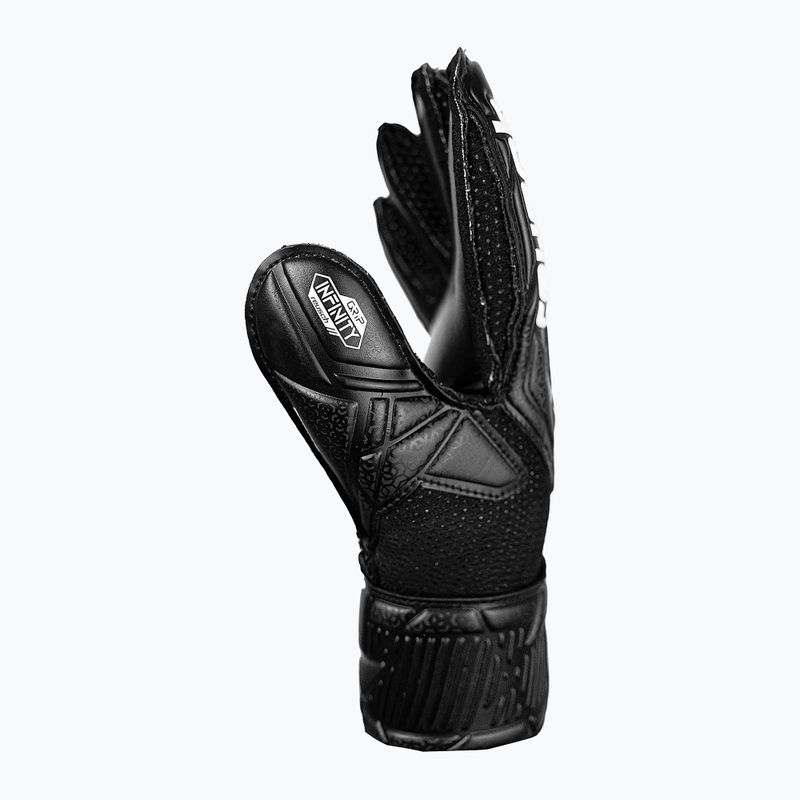 Rękawice bramkarskie dziecięce Reusch Attrakt Infinity Junior black 4