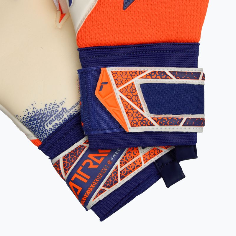 Rękawice bramkarskie dziecięce Reusch Attrakt Freegel Gold NC Junior orange/blue 5