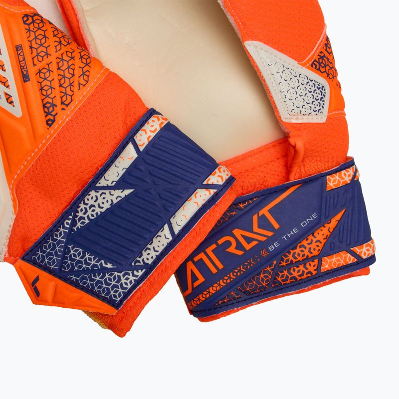 Rękawice bramkarskie dziecięce Reusch Attrakt Solid Junior shocking orange/energize blue 5