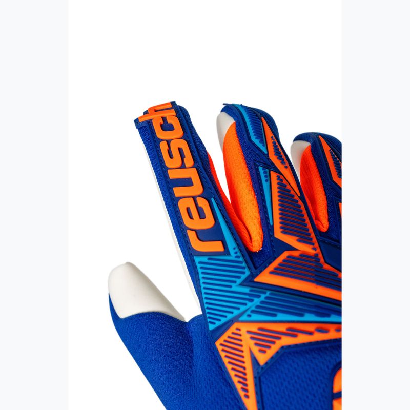 Rękawice bramkarskie Reusch Attrakt Freegel Advance sharp blue/shocking orange 5