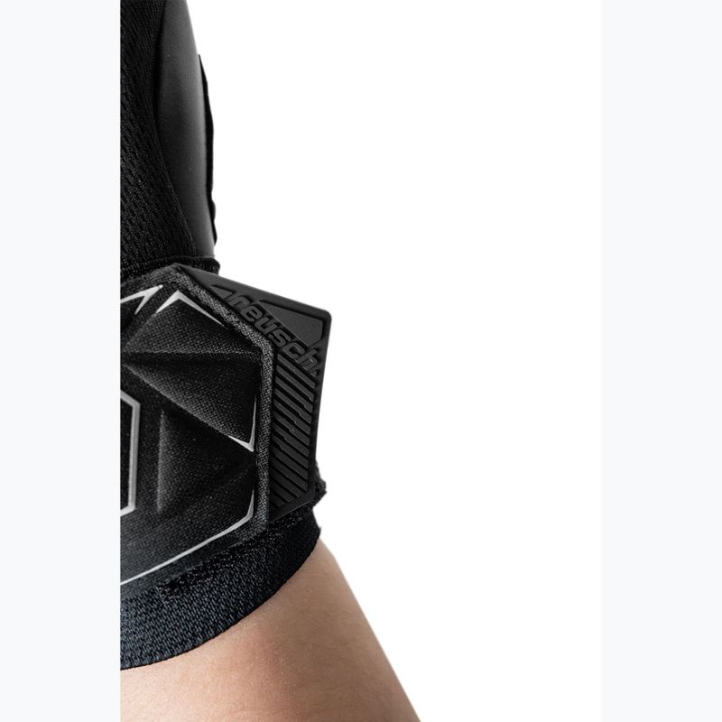 Rękawice bramkarskie Reusch Attrakt Freegel Infinity Finger Support 5670730-7700 black 8