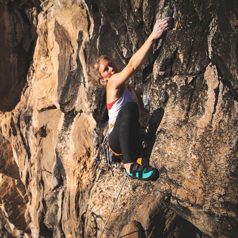 Buty wspinaczkowe damskie adidas Five Ten Niad Vcs W core black/cloud white 17