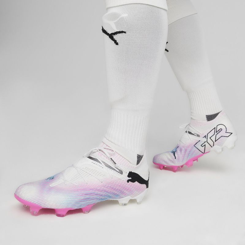 Buty piłkarskie PUMA Future 7 Ultimate FG/AG puma white/puma black/poison pink 13