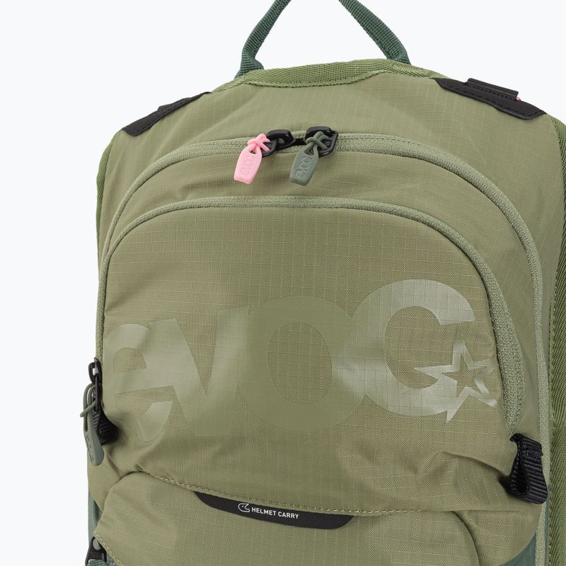 Plecak rowerowy EVOC Stage 6 l light olive/olive 4