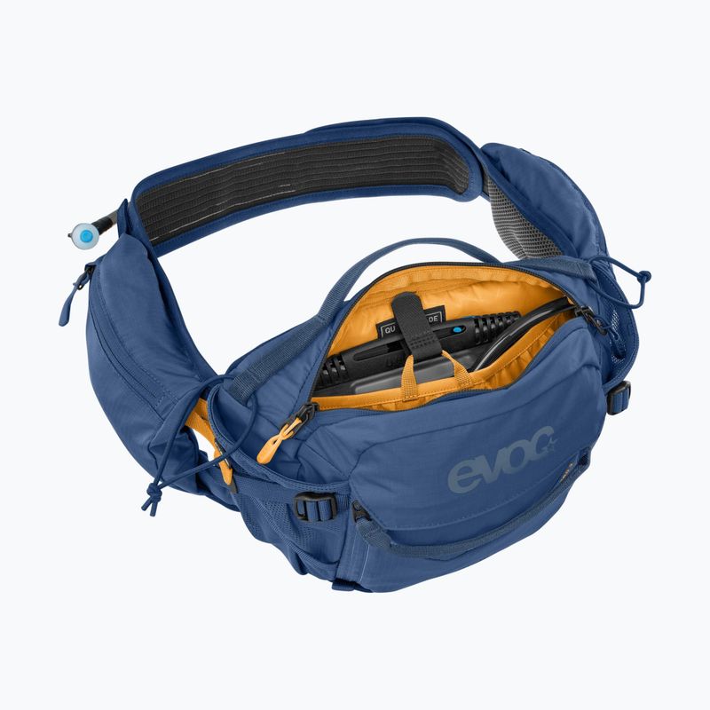 Saszetka nerka EVOC Hip Pack Pro 3 l z bukłakiem 1.5 l denim 7