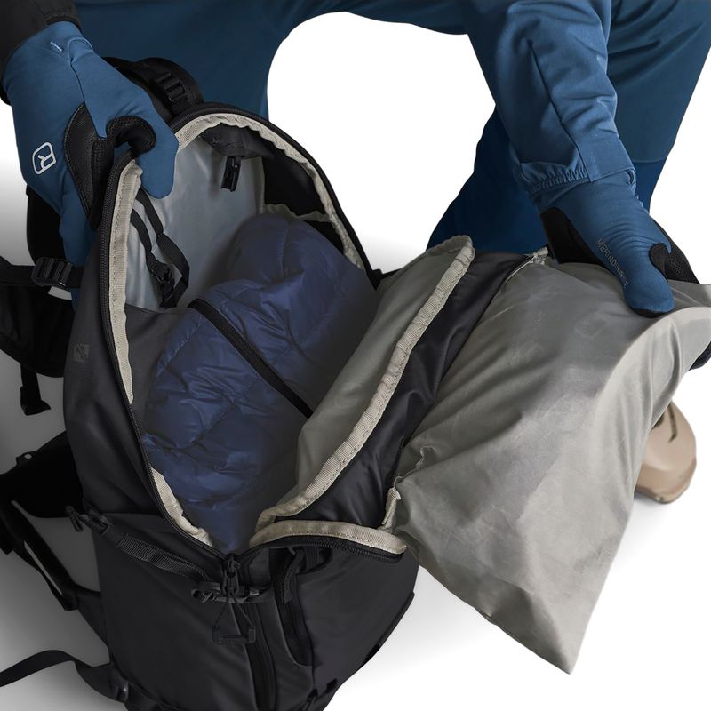 Plecak skiturowy ORTOVOX Venet Tour 30 l black raven 9
