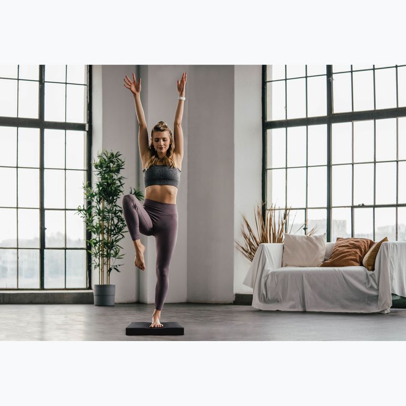 Mata do ćwiczeń STRYVE Balance Pad black 5