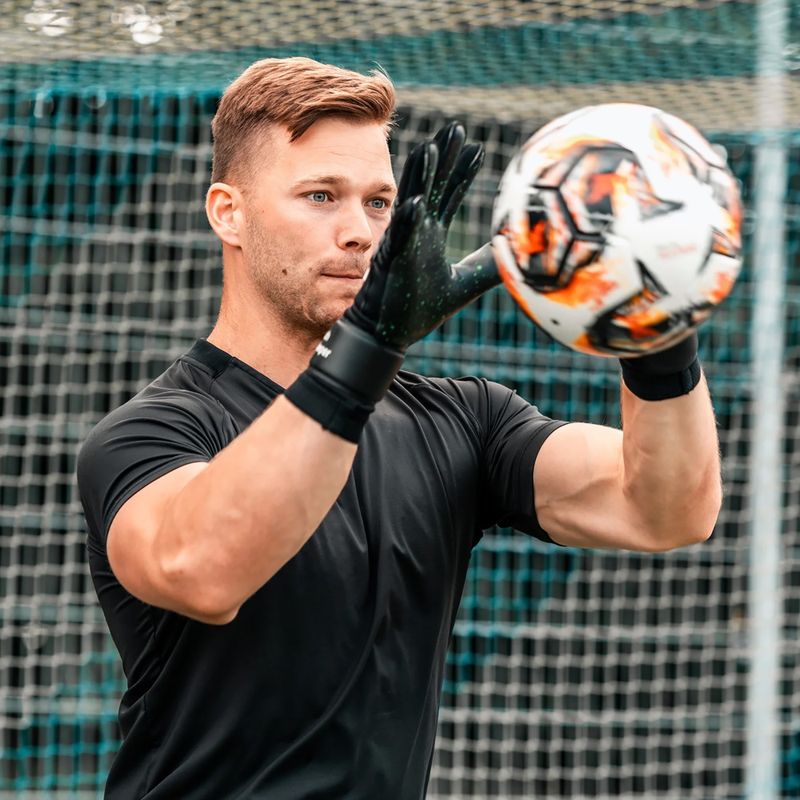 Rękawice bramkarskie T1TAN Black Beast 3.0 black 4